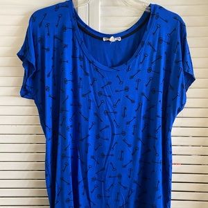 Deep blue short sleeved shirt